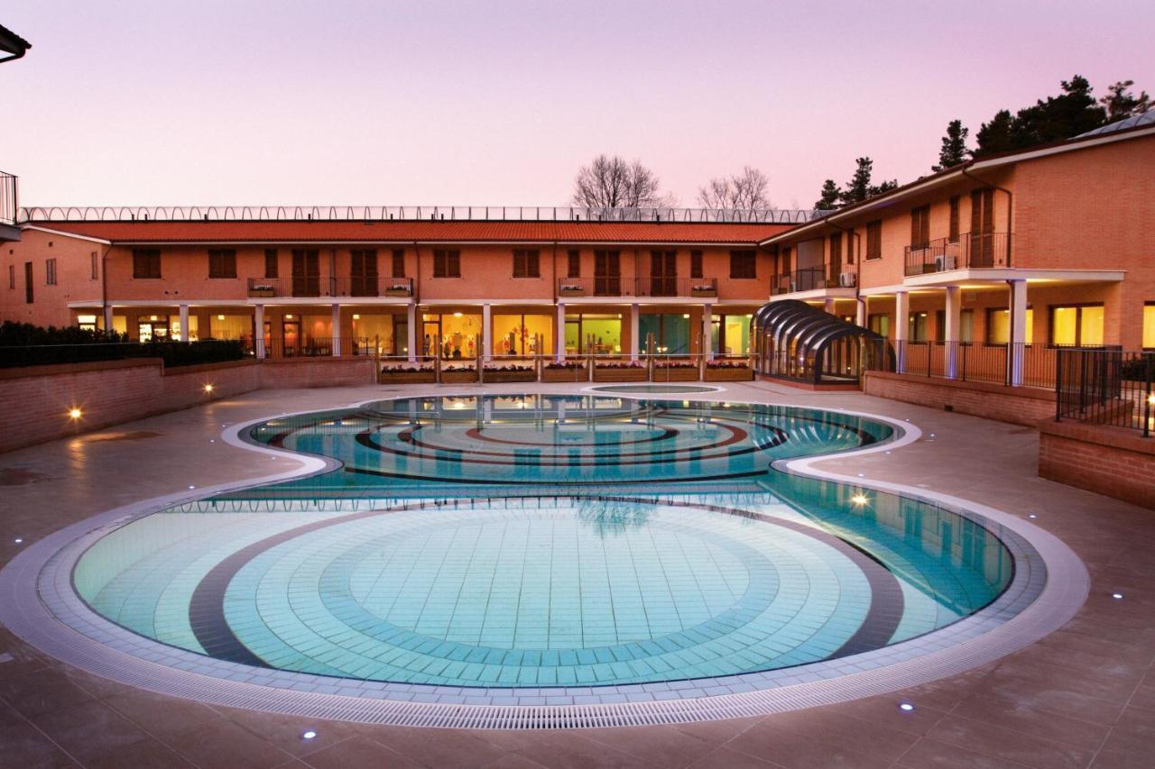 Residence Terme Di San Giacomo Sarnano Exteriér fotografie