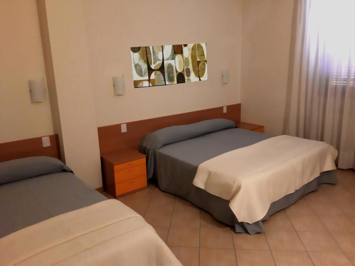 Residence Terme Di San Giacomo Sarnano Exteriér fotografie