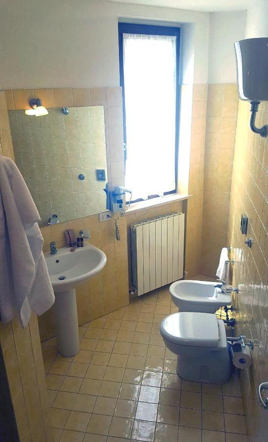 Residence Terme Di San Giacomo Sarnano Exteriér fotografie